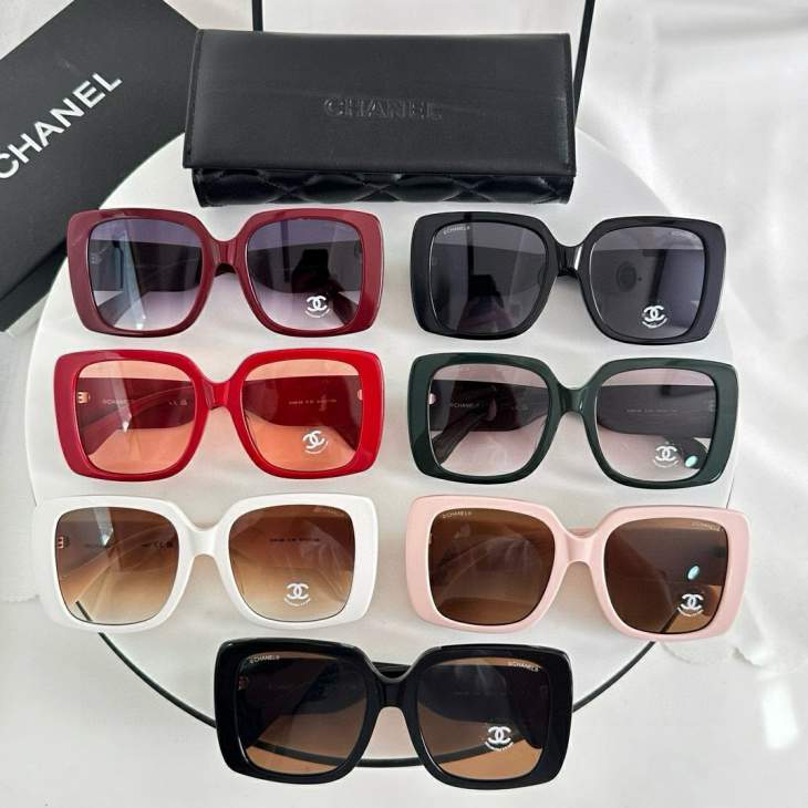 Picture of Chanel Sunglasses _SKUfw77643887fw